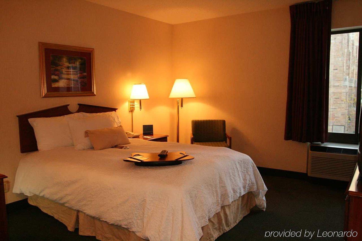 Hampton Inn Cleveland-Downtown Rom bilde