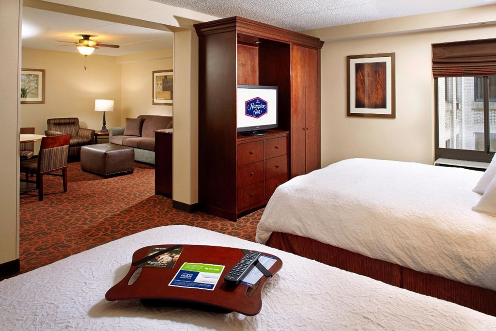 Hampton Inn Cleveland-Downtown Rom bilde