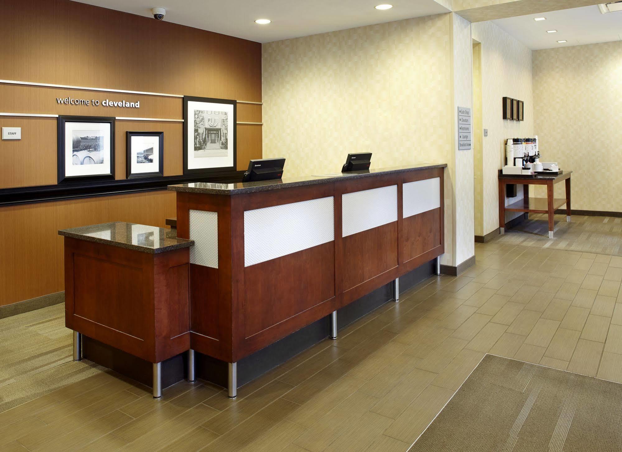 Hampton Inn Cleveland-Downtown Eksteriør bilde