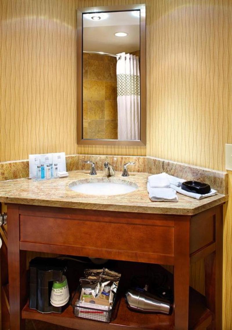 Hampton Inn Cleveland-Downtown Eksteriør bilde